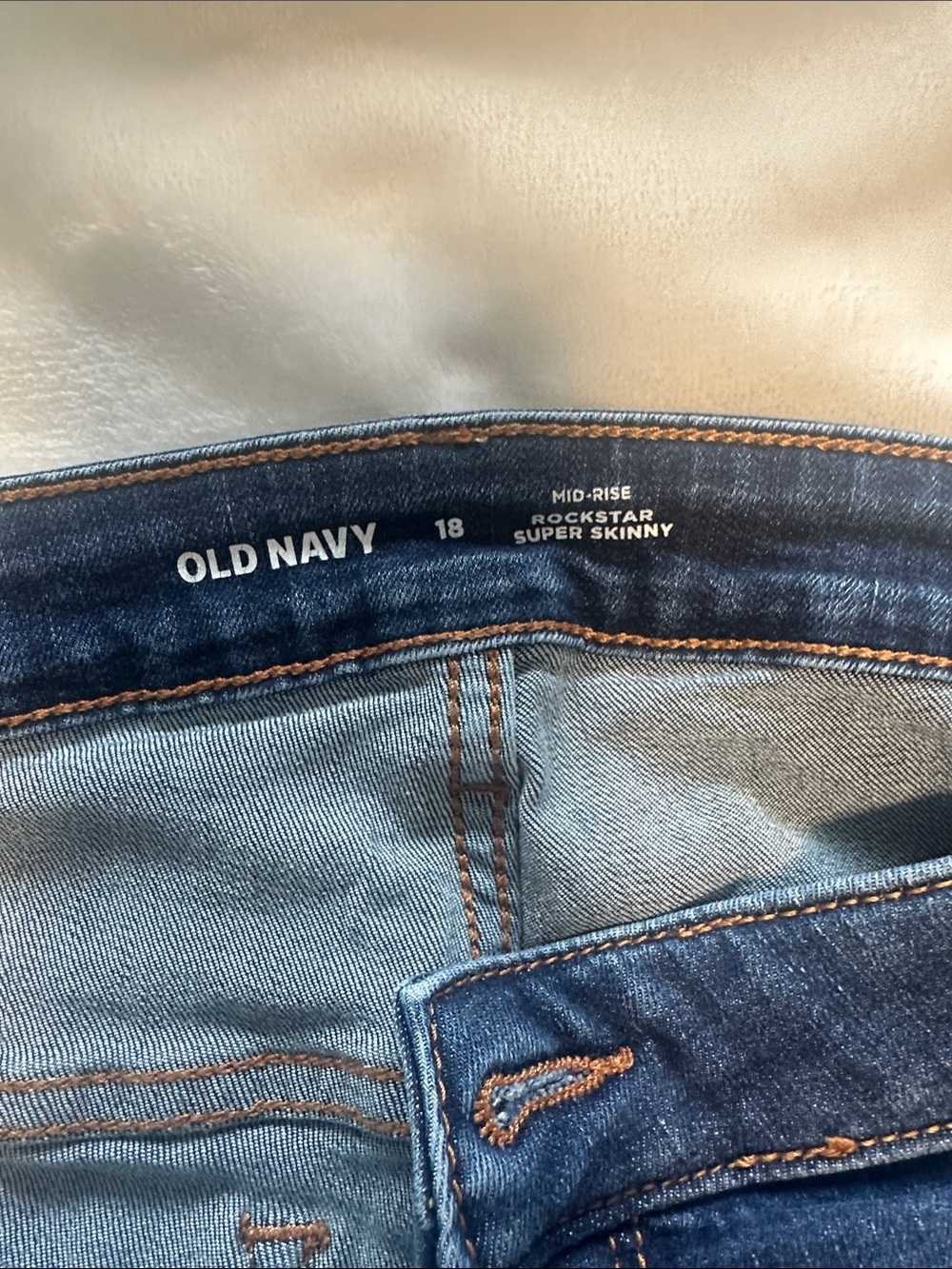 Old Navy Women’s Rockstar Super Skinny Jeans - Dark Blue with distressing